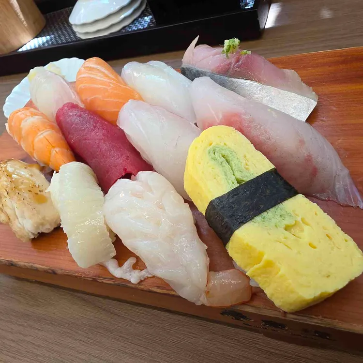경찰서옆초밥집 사진