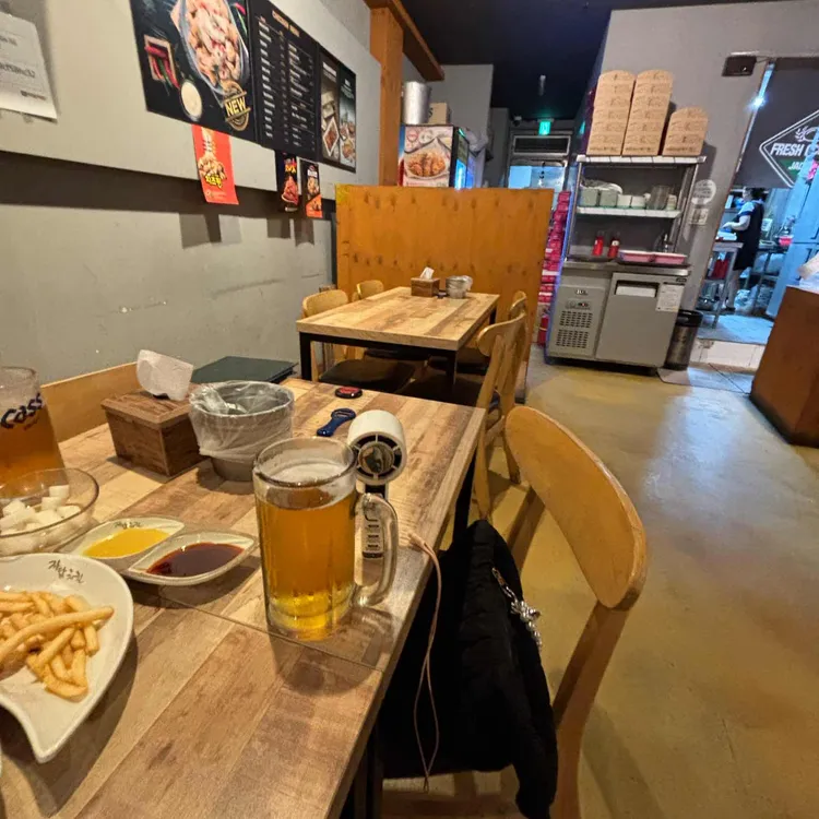 자담치킨 사진