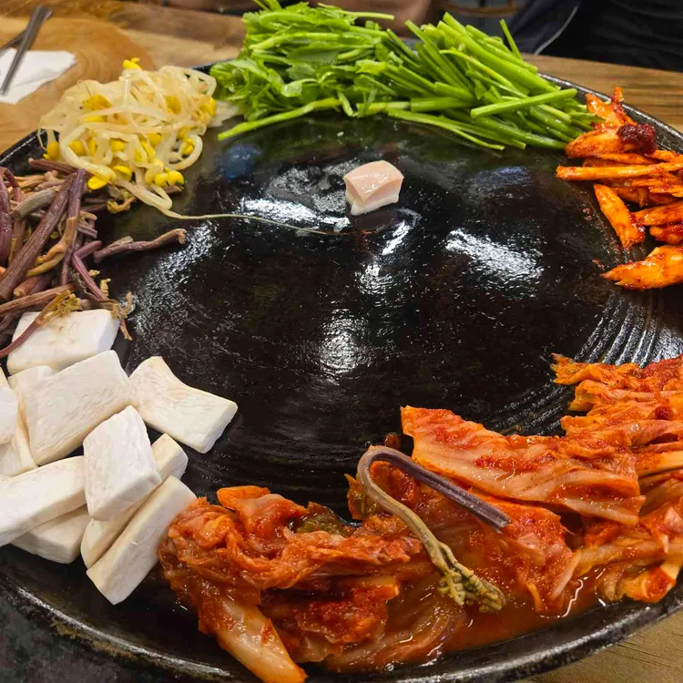 더덕솥뚜껑삼겹살 사진