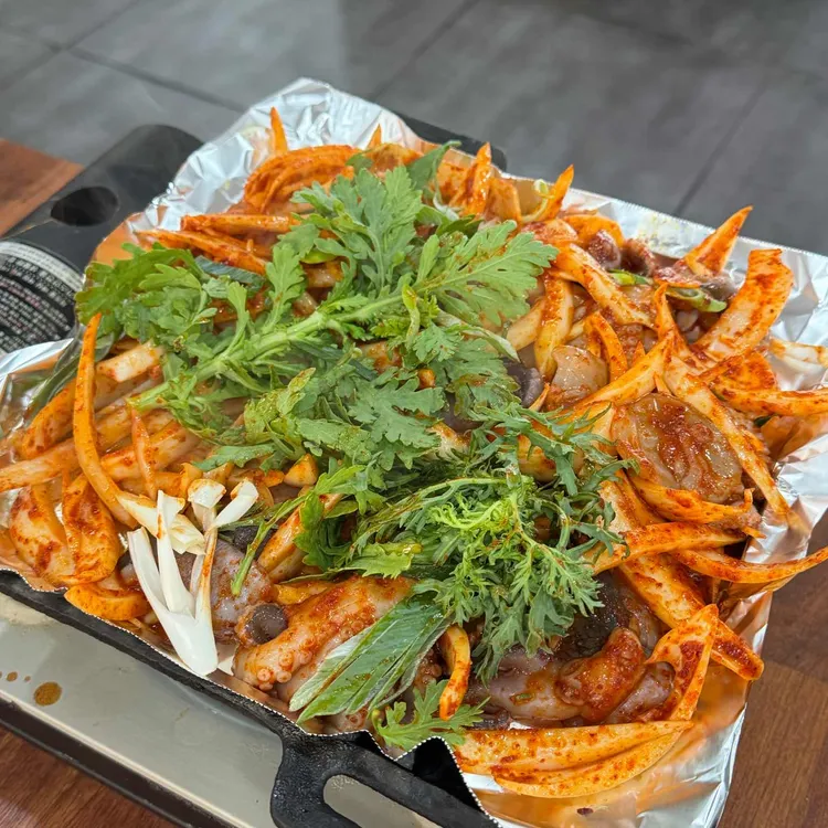 공주 얼큰이 칼국수 쭈꾸미 사진