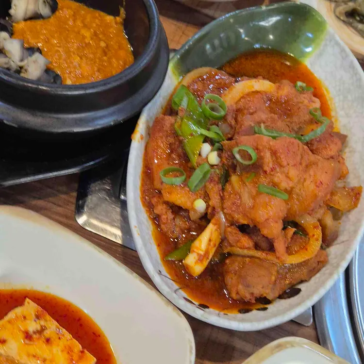 황토우렁쌈밥 사진