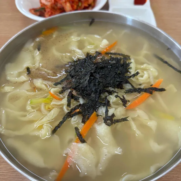 동네방네 손칼국수 사진