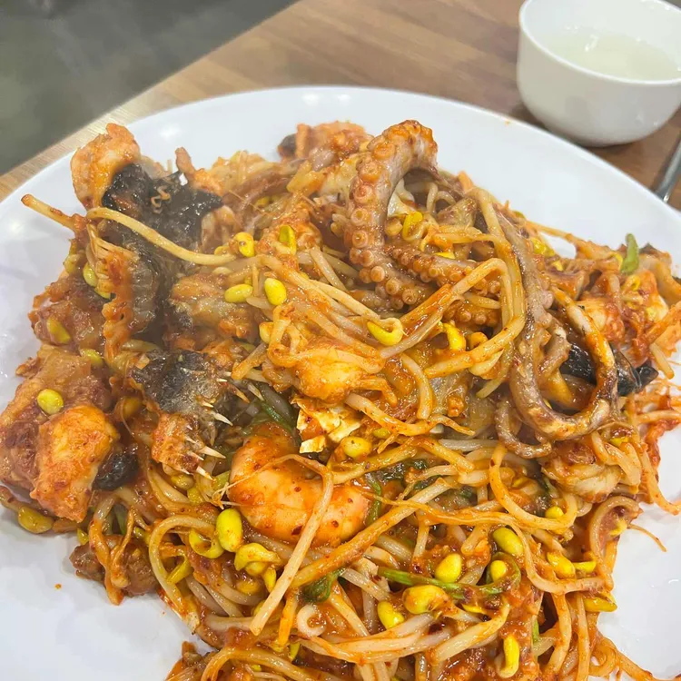 동해명태아구찜 사진