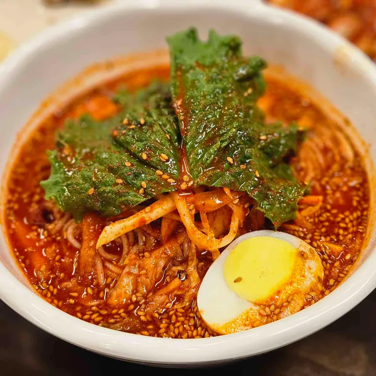 당아래 비빔국수 사진