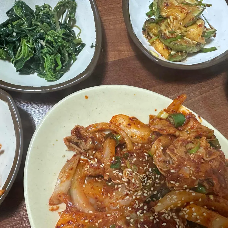 덤블식당 사진