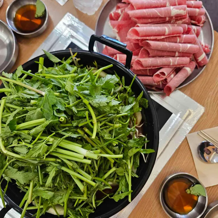 등촌샤브칼국수 사진