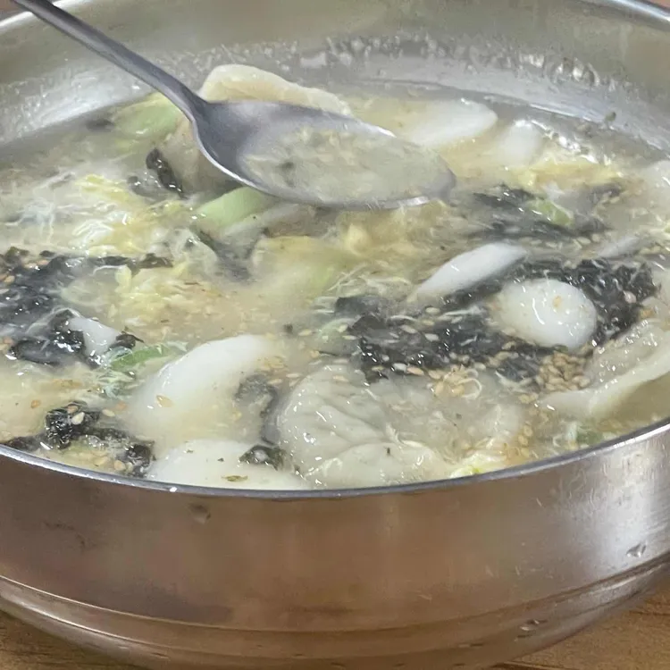 시장냉면 사진