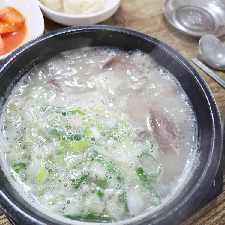 고향소머리곰탕 사진