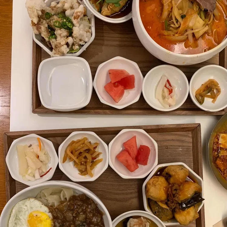 서담헌 사진