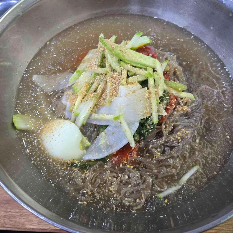 얼큰이왕냉면 사진