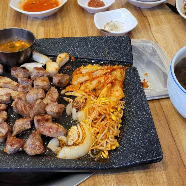 청돝 사진