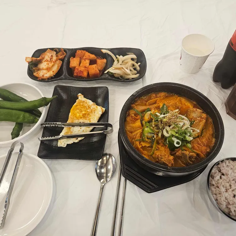 세종화백곰탕&냉면 사진