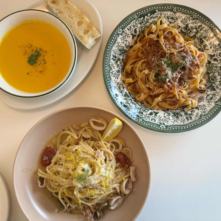 악어식당 사진