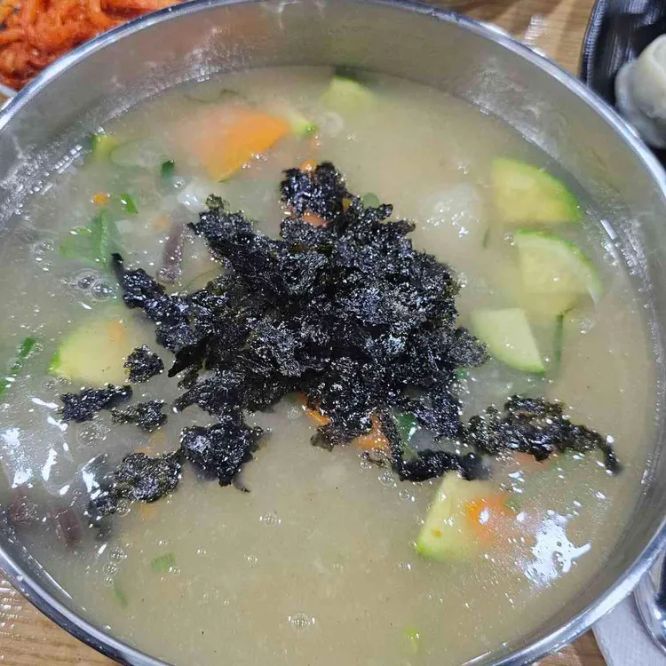 금강산옹심이막국수 사진