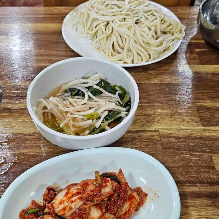 하구둑해물칼국수 사진