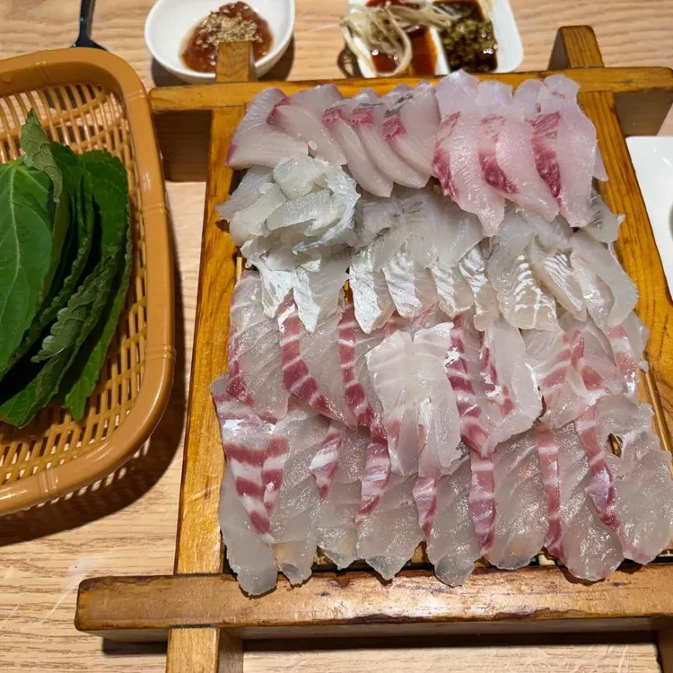 오징어랑해물이랑 사진