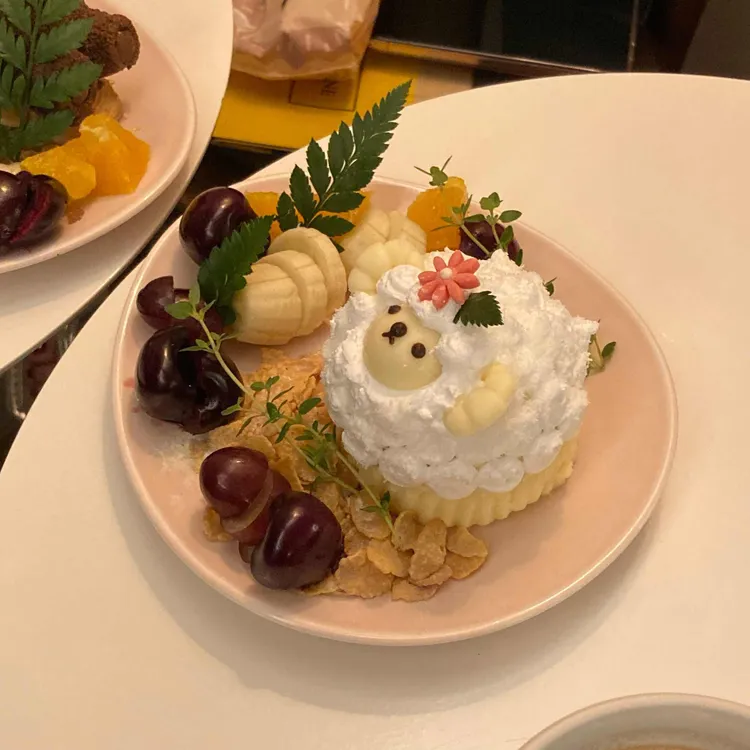 카페 클로이 인 패리스 사진