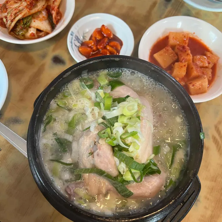 정통삼계탕 사진