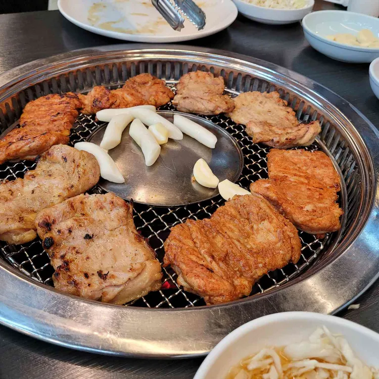 온정리 닭갈비 금강막국수 본점 사진