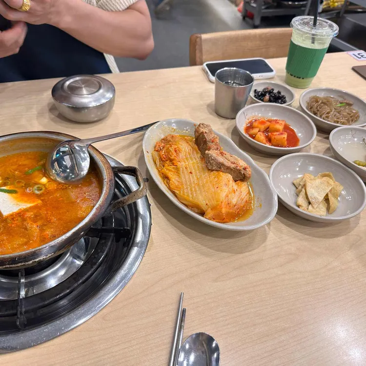 장독대김치찜김치찌개 사진