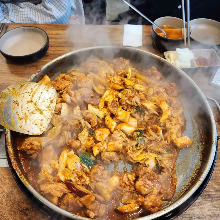 통나무집 숯불닭갈비 사진
