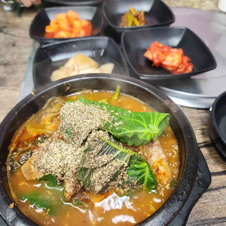 망원감자탕 사진