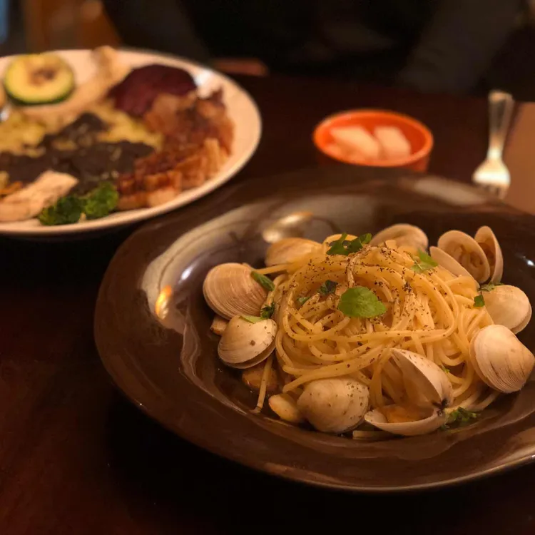 아웃백스테이크하우스 신촌점 - 신촌 스테이크, 투움바파스타 맛집 | 다이닝코드, 빅데이터 맛집검색