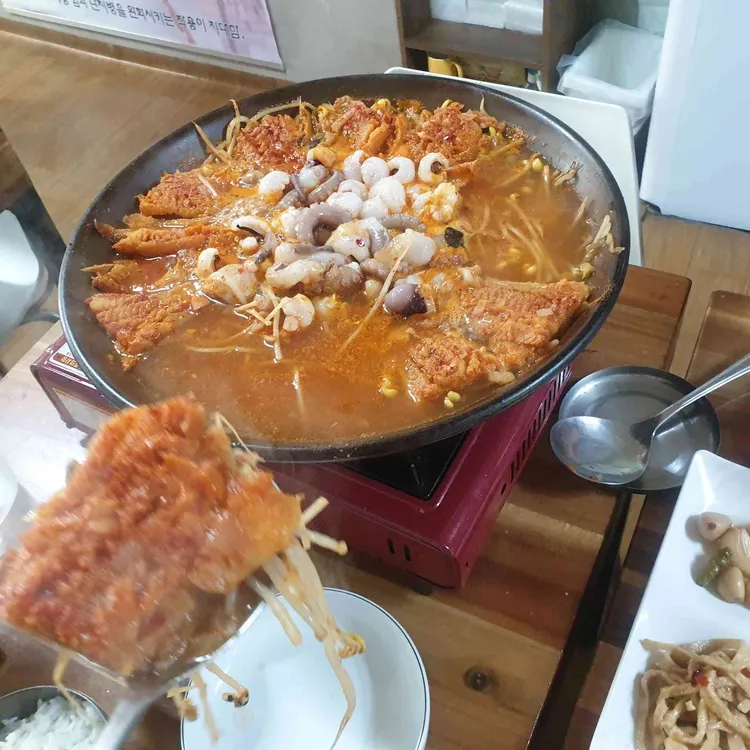 주왕산약수삼계탕 - 청송군 삼계탕 맛집 | 다이닝코드, 빅데이터 맛집검색