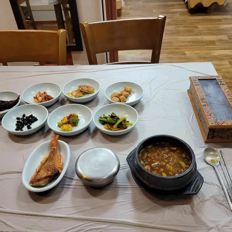 전주삼계탕 - 속초 삼계탕, 능이삼계탕 맛집 | 다이닝코드, 빅데이터 맛집검색