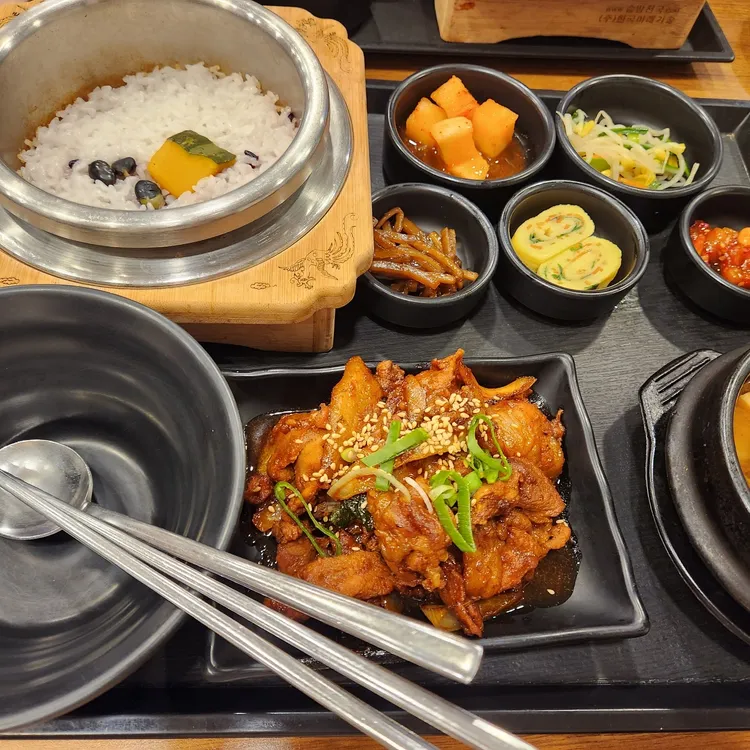 장터왕족발 - 양재동 보쌈, 족발 맛집 | 다이닝코드, 빅데이터 맛집검색