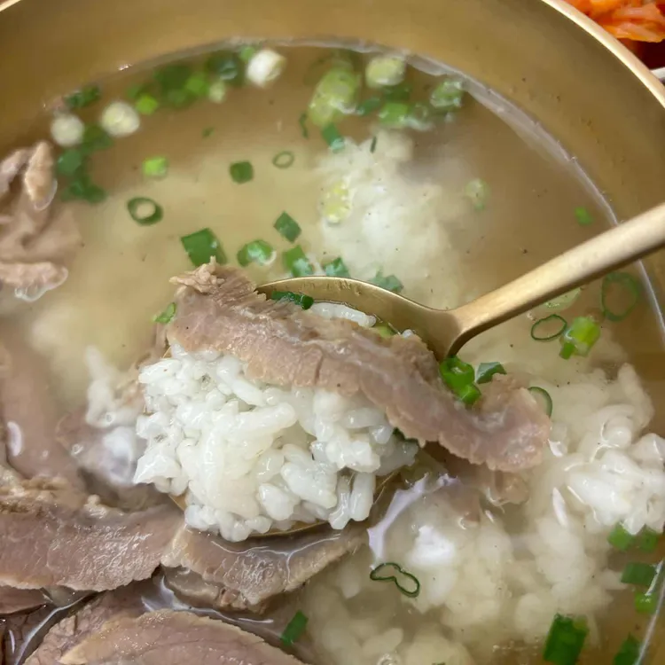 강남설렁탕 - 논현역 설렁탕, 김치 맛집 | 다이닝코드, 빅데이터 맛집검색