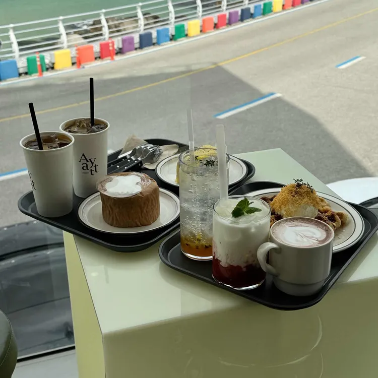 해피홀리 - 고성 카페, 커피 맛집 | 다이닝코드, 빅데이터 맛집검색