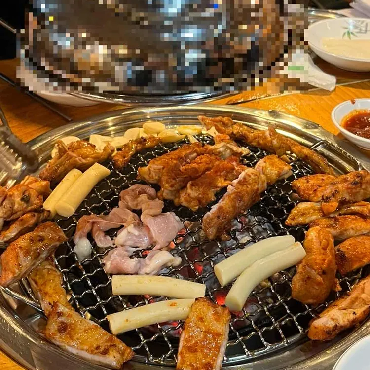 깡통닭갈비 - 신림 닭갈비, 닭목살 맛집 | 다이닝코드, 빅데이터 맛집검색