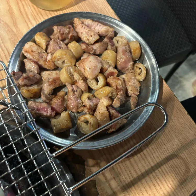 안동생고기 안지랑점 - 안지랑 뭉티기, 생고기 맛집 | 다이닝코드, 빅데이터 맛집검색
