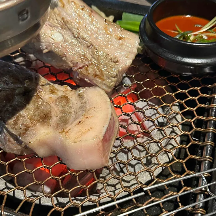 황금돈가 - 제주연동 흑돼지, la양념갈비 맛집 | 다이닝코드, 빅데이터 맛집검색