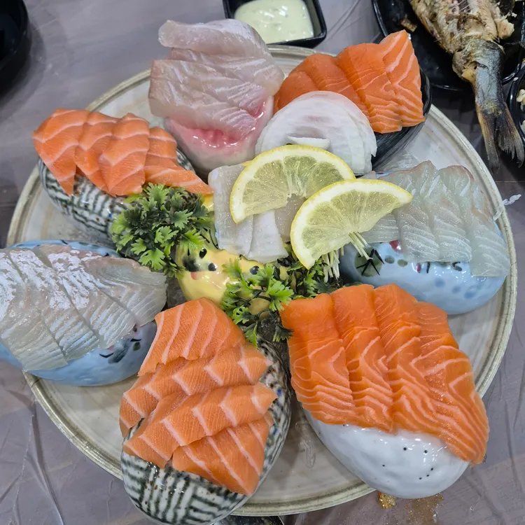 오징어나라 수원매탄점 - 매탄동 오징어회, 오징어 맛집 | 다이닝코드, 빅데이터 맛집검색