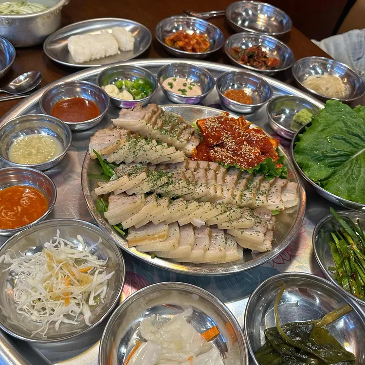 일곡왕족발 - 일곡동 족발, 왕족발 맛집 | 다이닝코드, 빅데이터 맛집검색