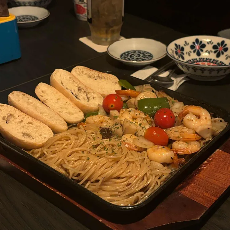 미스타교자 신촌점 - 신촌 이자카야, 교자 맛집 | 다이닝코드, 빅데이터 맛집검색