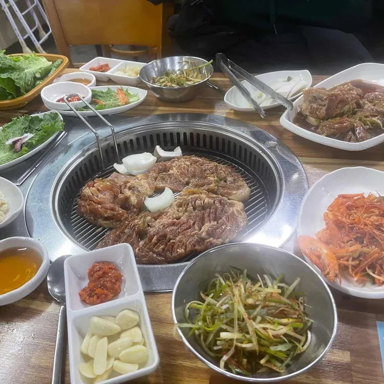 형제숯불갈비 - 여수 돼지갈비, 갈비 맛집 | 다이닝코드, 빅데이터 맛집검색
