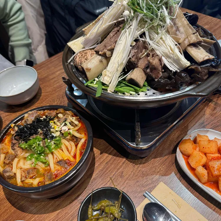 국밥참맛있는집 서울신당점 - 신당 국밥, 순대국밥 맛집 | 다이닝코드, 빅데이터 맛집검색