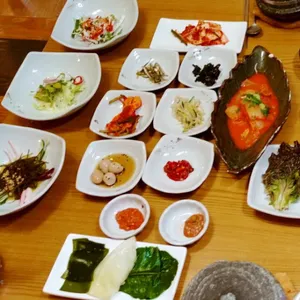 물레방아 한정식 사진
