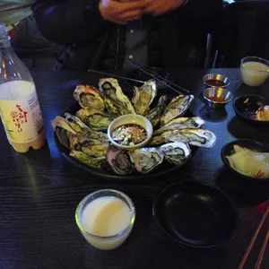 미러볼 밥술상 사진