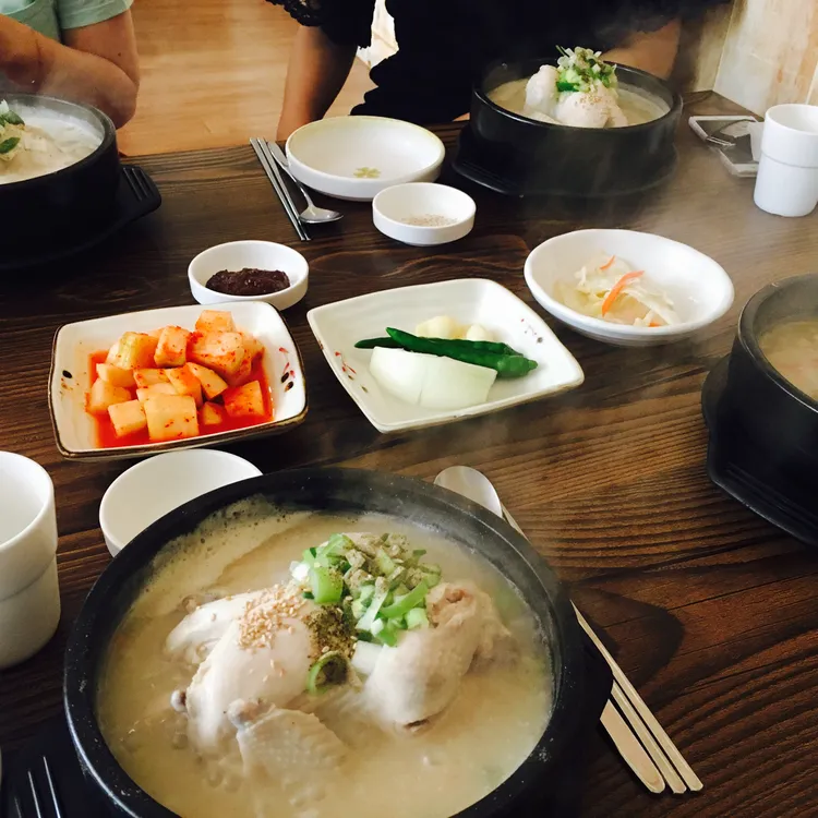 신남큰집 궁중삼계탕 대표 사진