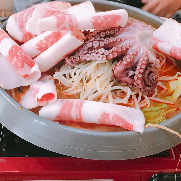 신 차이나 대표 사진
