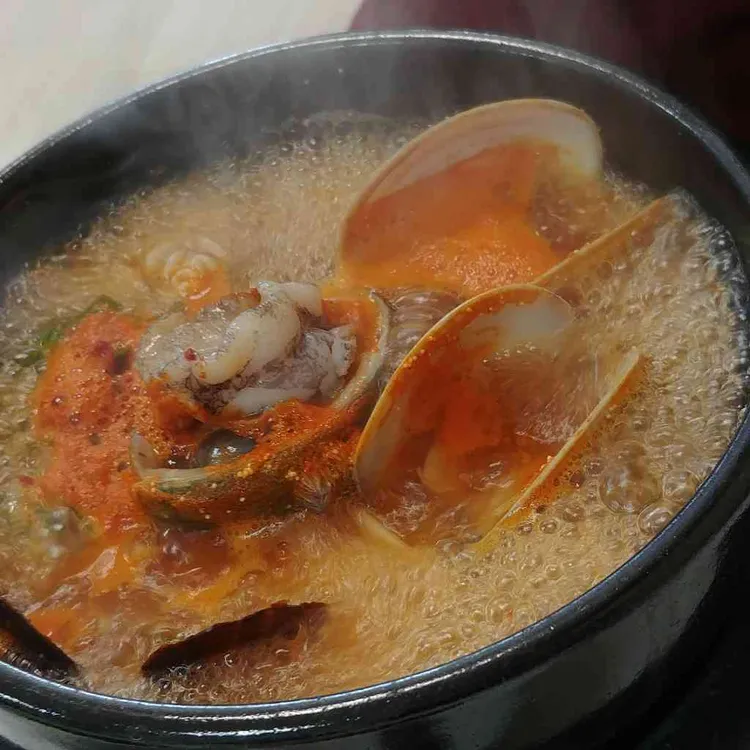 문어전복뚝배기 대표 사진
