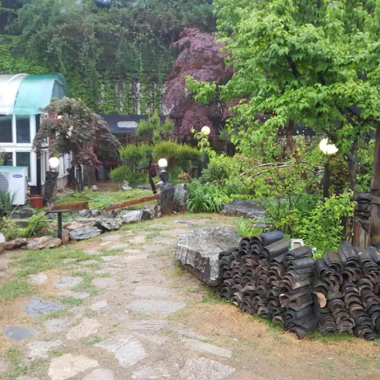 두오즈 대표 사진