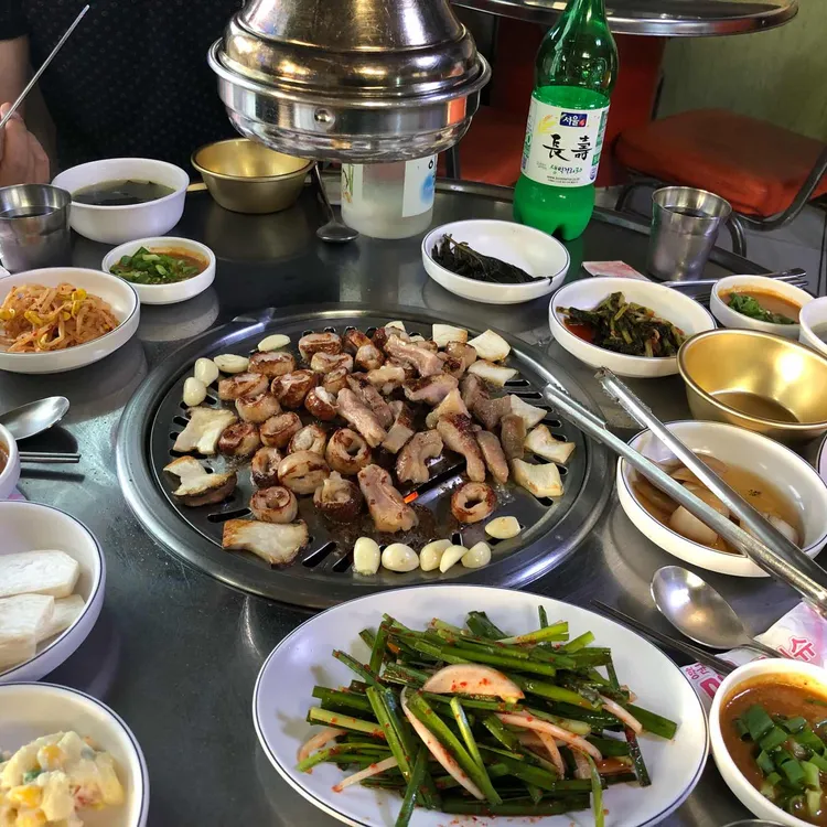 굴다리막창 대표 사진