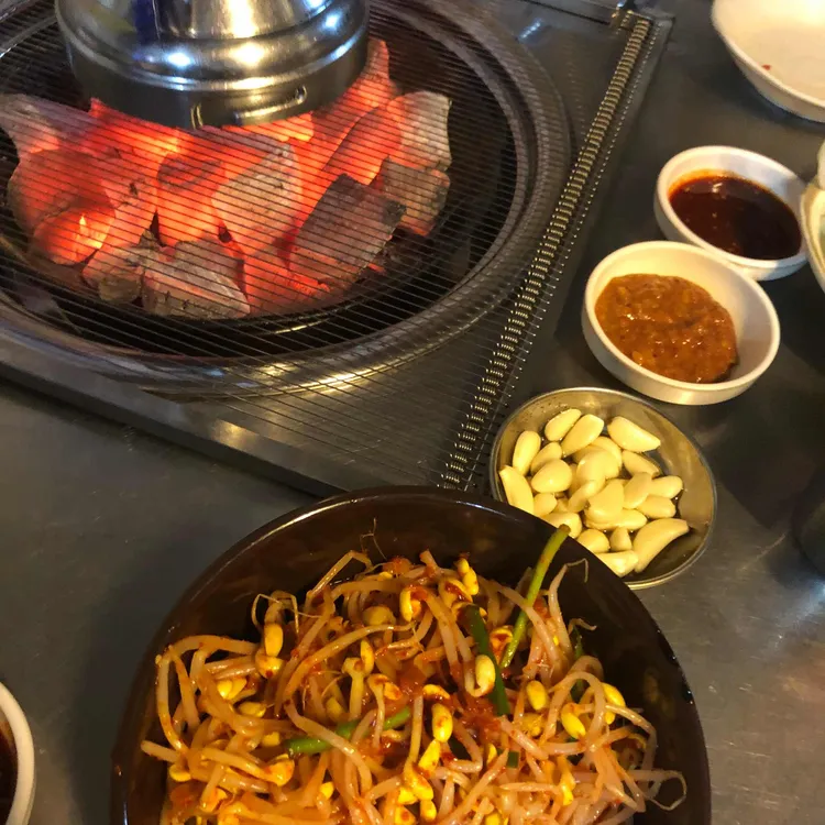 뚝방삼지창 대표 사진
