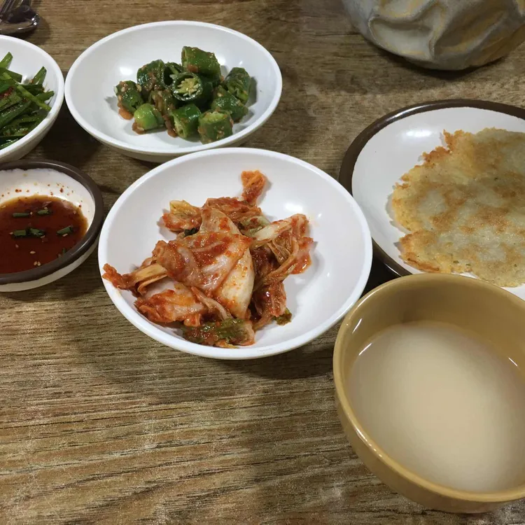 영주소백산능이버섯칼국수 대표 사진
