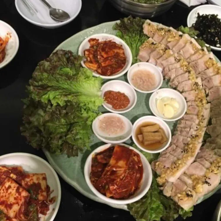 유림손칼국수 대표 사진